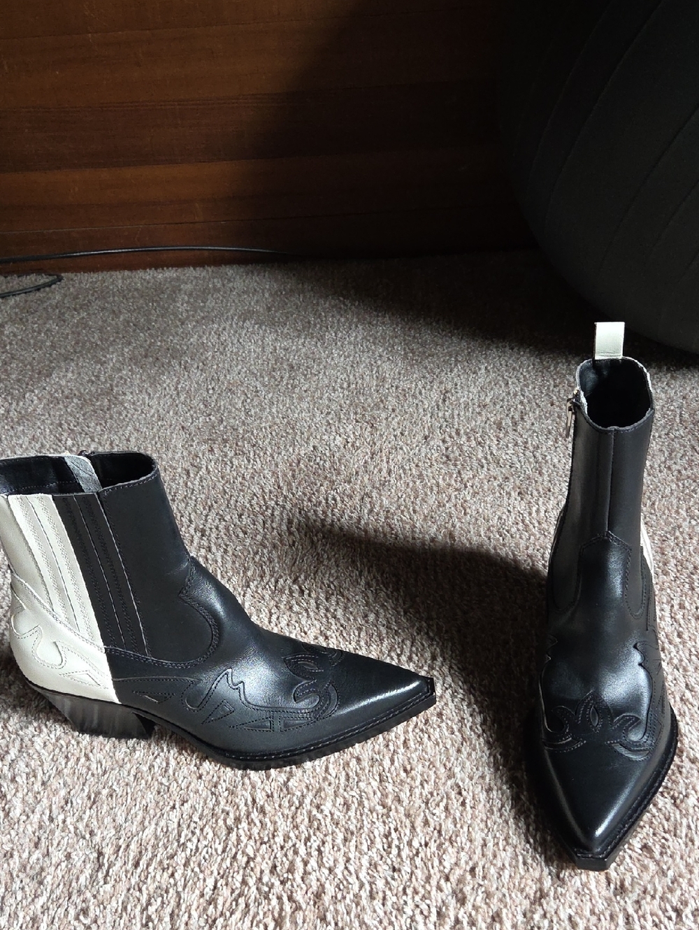 Dolce Vita Ramson Black and White Pointed Toe Western Ankle Boots